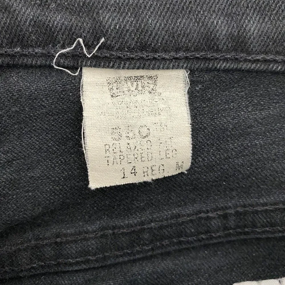 Levi’s 550 Jeans Womens 32x29 Black Relaxed Fit Tapered Denim Faded Distressed‎